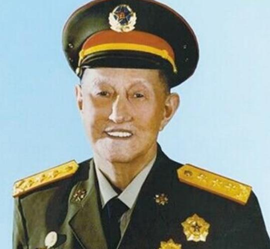 1977年叶剑英给回京的洪学智安排工作，邓小平得知后：他另有大用