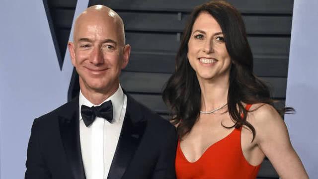 世界首富对中国养女"太严厉"：每月强制消费140万，不花光就生气