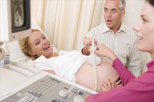 河南怀八胞胎女子说想保留四五个，这可行吗？