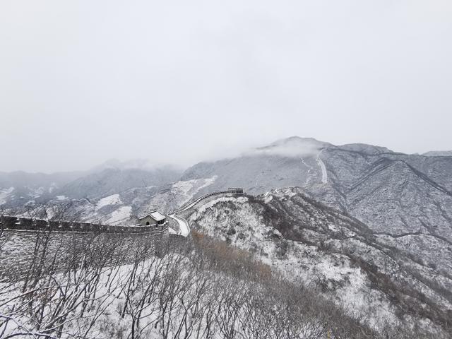 遊北京—雪中的慕田峪長城