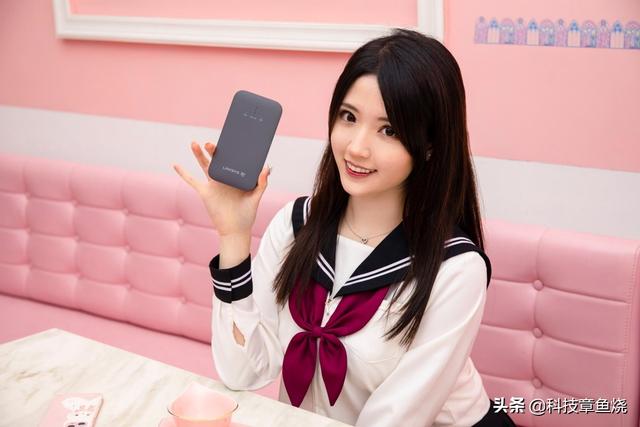 户外直播带上领势随身WiFi，畅享高速5G网络