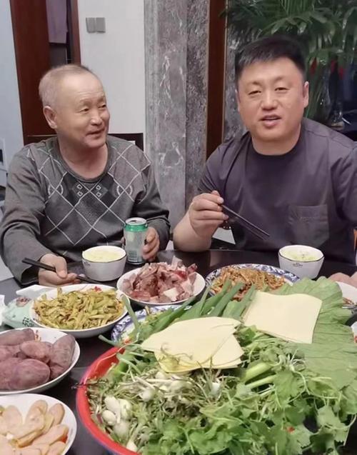 被徒弟揭短的赵本山，到底是一个什么样的人？