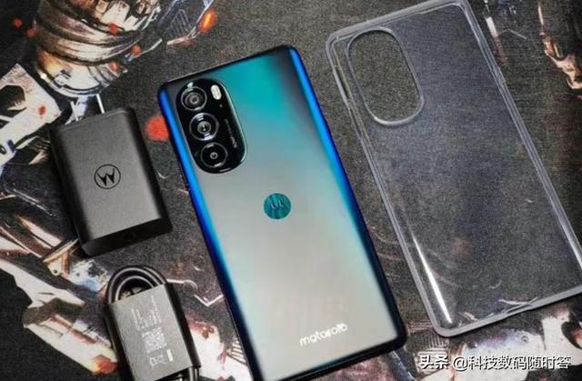 Moto  edge  X30开售两天后！差评已达20+，等等党胜利了