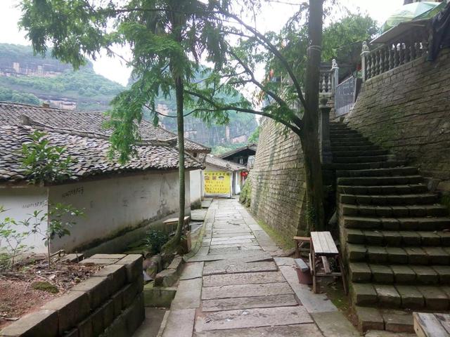 一個讓人流連忘返的旅行度假聖地——龍虎山