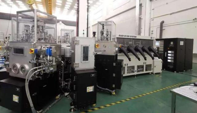 一台设备数亿排队买不到？日本垄断全球的设备，如今中企实现量产