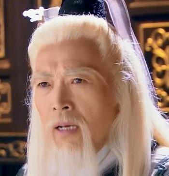 1 王重楼饰演者 沈保平国家一级演员