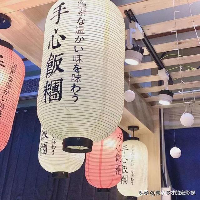 朋友圈养眼的文案
