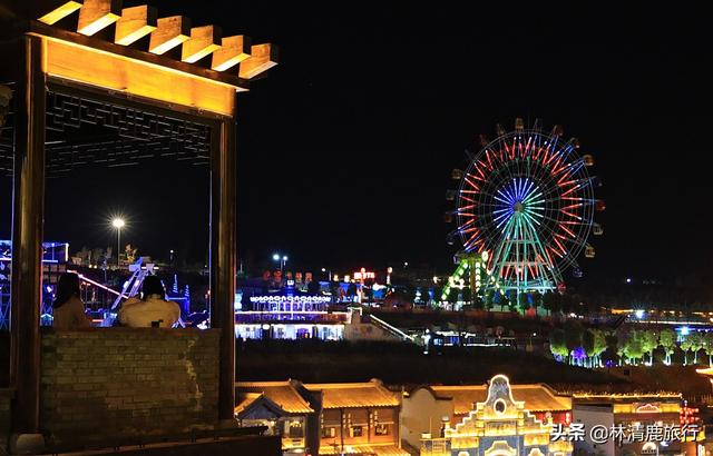 河南新建的古鎮，花30億打造卻免費開放，夜景像極了鳳凰古城