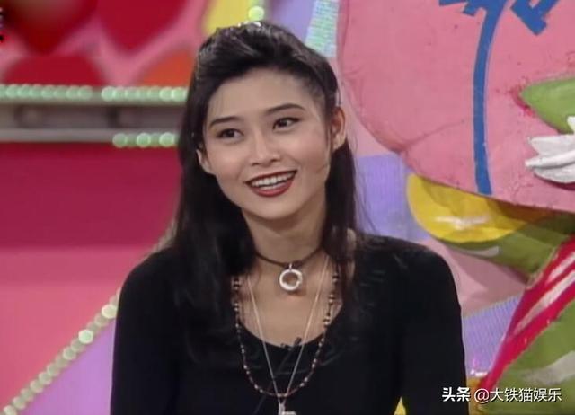 �й�Ů���ǵ���Χ���а�(��Ƭʮ�����ǽ�����ֵ���⣺���˷����̴棬���˷����տ壬����)