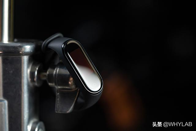 七代同堂，看小米手环 7 是否值得入手？