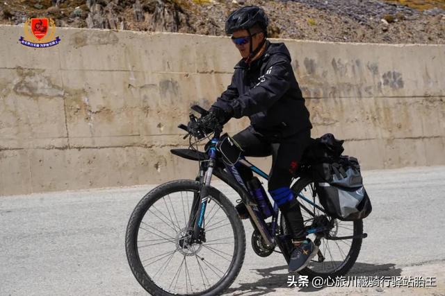 在海拔5000米的高海拔，騎自行車是啥感受？高原缺氧不缺精神