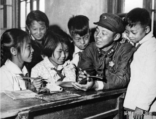 1962年，雷锋意外受伤后为啥没抢救活？40年后鉴定人说出细节