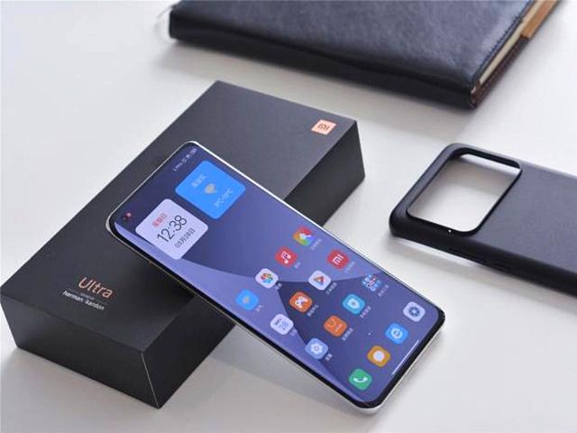 Mate40RS、Magic4至臻版和小米11Ultra，谁才是国产手机的天花板