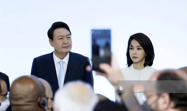 韩国新晋第一夫人终于“藏”不住了，她的故事远比你想象的要精彩