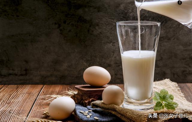 13岁女孩身高167cm，原本矮小如“丑小鸭”，如今长成“白天鹅”