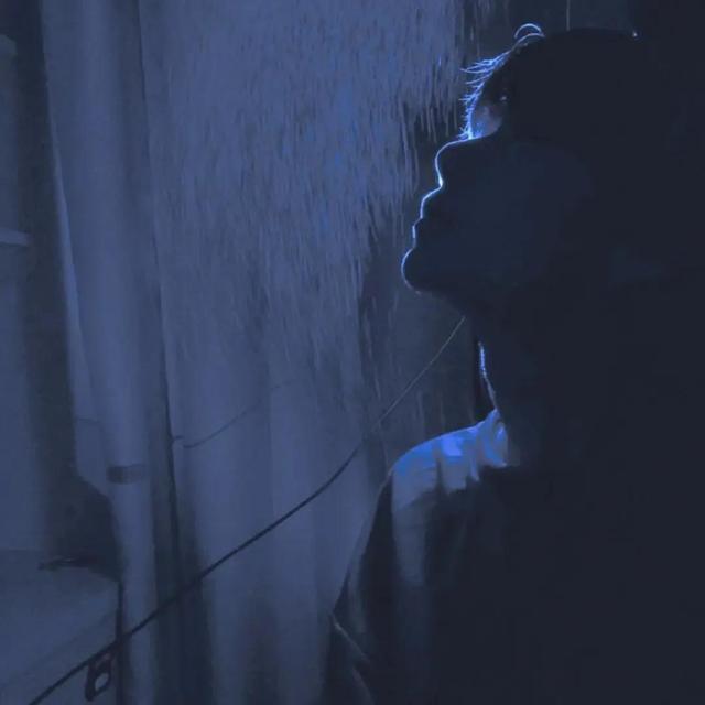 [微信智多星多少钱]，微信男生名字帅气冷酷