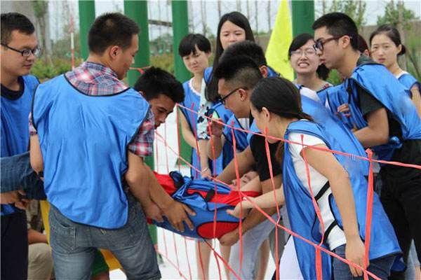 适合20人左右的团建