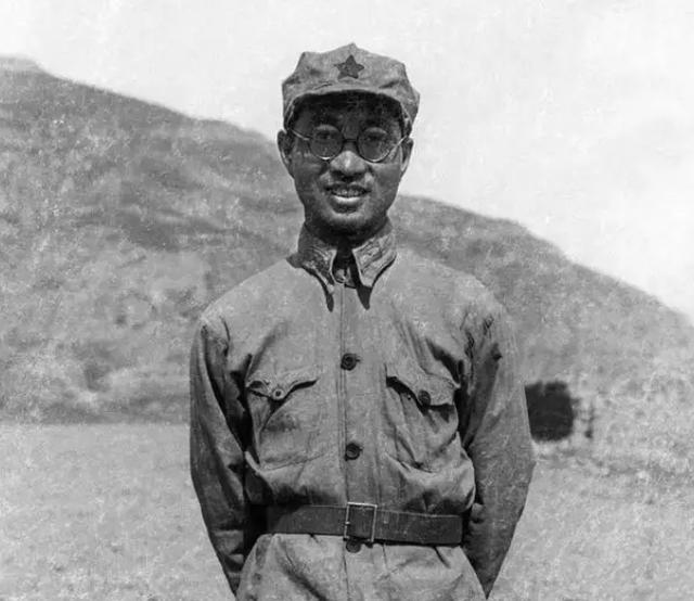 陈赓去世31年后，妻子傅涯前往台湾，下飞机后：不知道该上哪辆车