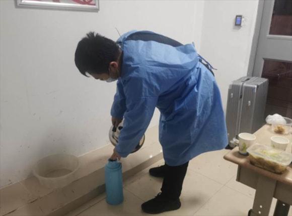 天寒地冻！青岛情侣两离家出走身无分文，婴儿出生3天无家可归