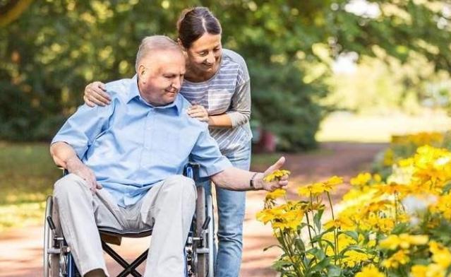 老年人年龄最新标准公布，这个年纪之后的人，允许称呼“老年人”