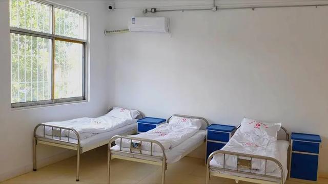 2019年，浙江男子打工一天赚30万，高兴过度患精神病俩月花掉80万