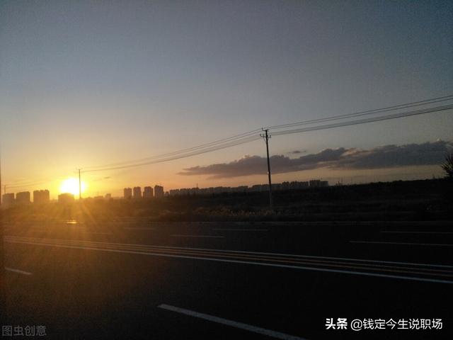 人过50：看淡一切，善待自己；珍惜拥有，知足长乐，余生才能安澜