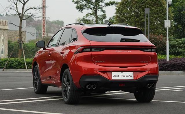 风行T5 EVO热浪版上市，长成这样还自称“第二好看SUV”