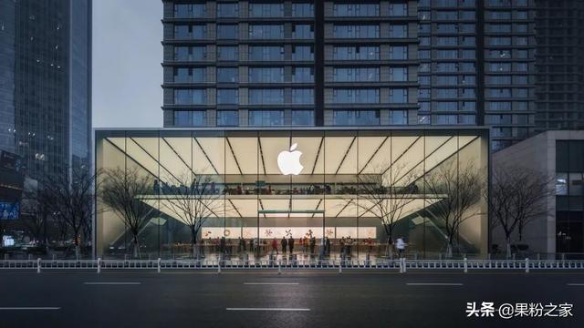 iPhone 13价格一夜飙升千元，网友：雨我无瓜