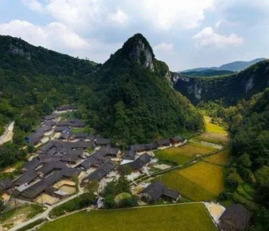 血戰邊城之十：湘西剿匪最後一戰，土匪藏身夯來洞解放軍燒辣椒熏