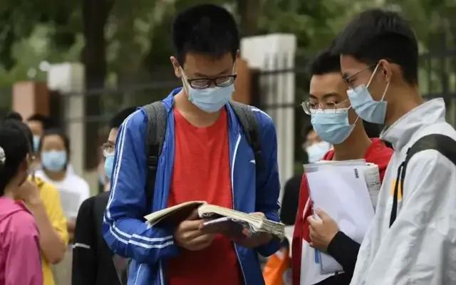 江西十大垃圾学院有哪些，江西十大垃圾学院有哪些学校