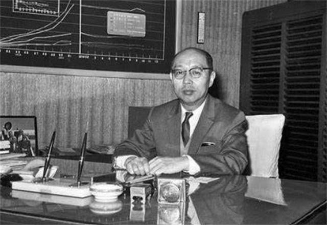 蒋介石去世47年，为何至今还未下葬？贴身侍卫透露葬礼细节
