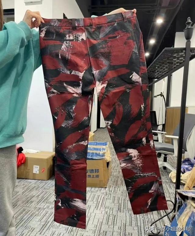 清明节这一天，就有5个瓜，因病去世，卖私人衣物，个个都是大瓜