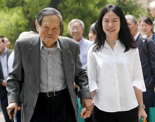 物理学家杨振宁，年龄已达百岁，长寿秘诀是什么？四件事值得借鉴