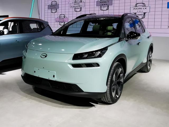 老师儿，买新能源车不？可中的那种