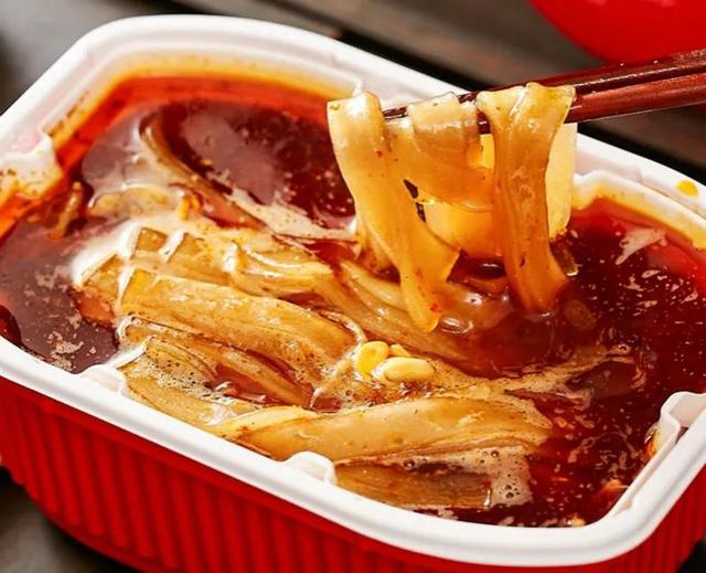 争了十几年的统一康师傅，最后输给了一脚酸菜？