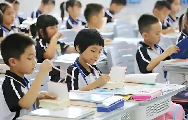 教育部再发通知，中小学增加一门课程，9月份开始实行