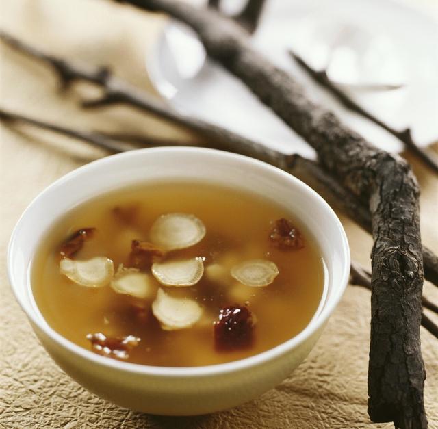 眼花、耳聋、反应迟钝？益气聪明汤，调畅全身气机，令人耳聪目明