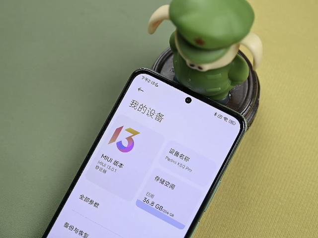 用了四年iPhone XS，如今换成2000元的安卓手机，没想到差距这么大