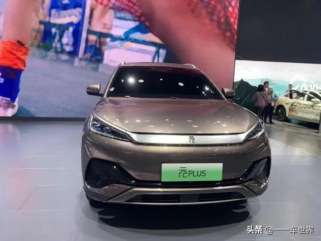 有充电条件 15万的纯电和插电混动 到底该怎么选 新闻时间