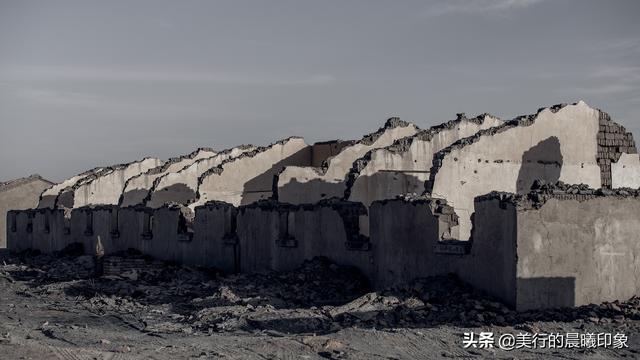 西部自駕三十三天（十四）——戈壁灘石油小鎮，見證石油行業曆史