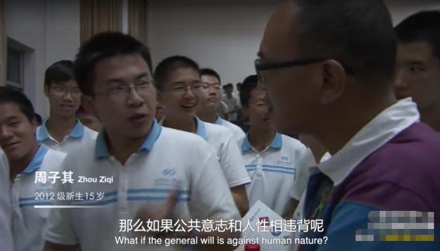 北大才女混成娱乐圈糊咖，浪费国家资源？这样的她一点都不可惜
