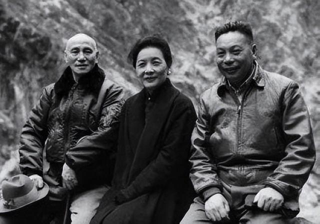 2001年张学良逝世，老管家透露俩数字，人们才知道少帅有多难