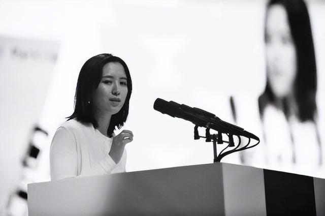 从身价15万到身价15亿，胡玮炜只用了3年的时间，她是如何做到的