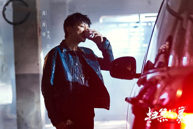 ����µĹ�װƬ���Ӿ��ȫ(������¤�����³���û�翴����Ҫ����5���¾缴�����ߣ����Ǽѹ�)