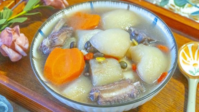 春季湿气重，建议多吃“3菜2豆2肉”，少吃2果，健脾祛湿健康过春