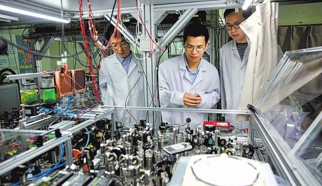 量子计算机，距离商用、民用还有多远？