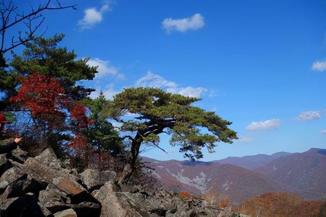 遼甯一低調景區，景色美人卻少仿佛被遺忘，海拔高有遼甯屋脊之稱