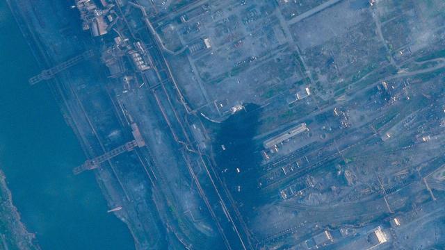 “大鱼”即将浮出水面？俄军攻入亚速钢铁厂后，将再一次停止进攻