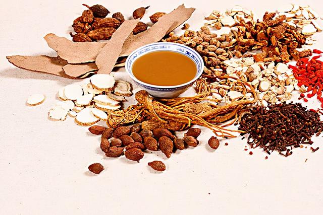 颈椎病有多要命？颈椎疼痛、头晕手麻者有救了