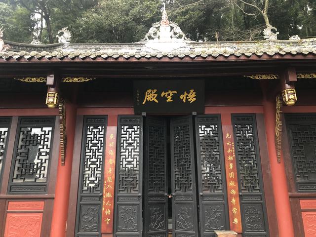 一不小心又成了夜遊~周末街子古鎮康道徒步到光嚴禅院~腳都走麻了
